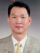 양진웅 감독