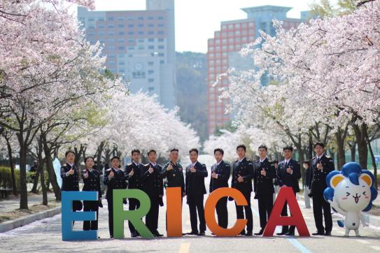 24년 학군사관후보생 모집홍보 (벚꽃축제 가두홍보)